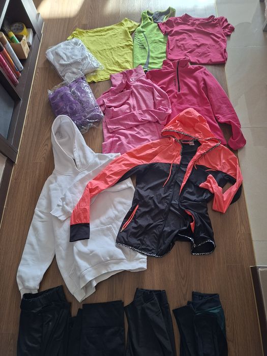 Вещи спортивные 42/44