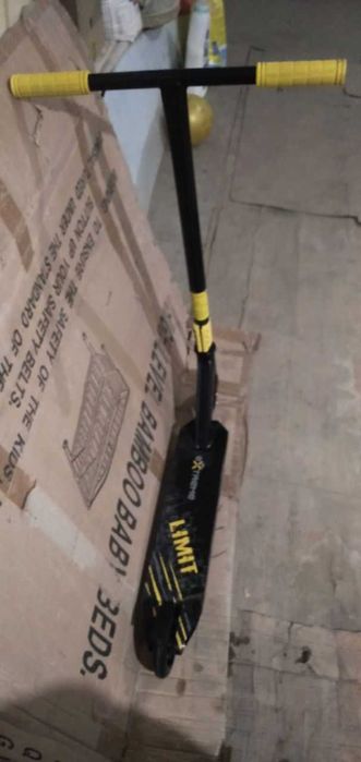 трюковой самокат Extreme Limit