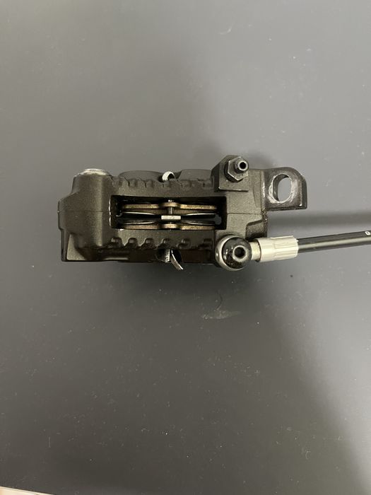 Спирачка Shimano Zee 4-бутална (като нова)