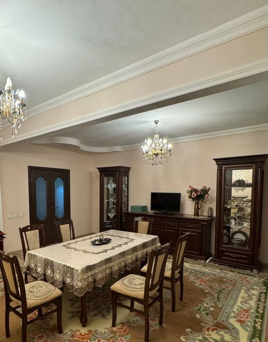 Квартира 4 х комнатная ориентир супермаркет "Магнит"