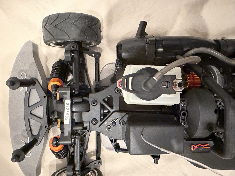 Automodel Hpi RS4 Nitro - nu traxxas, arrma