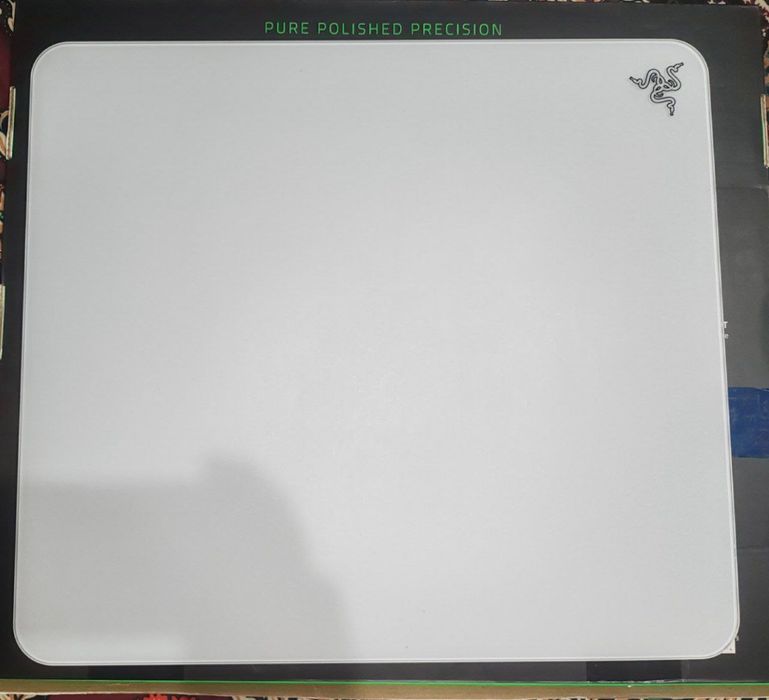Razer Atlas Glass mouse pad