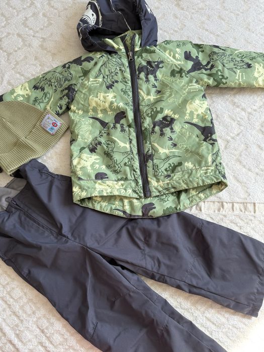 Весенняя куртка с комбинезоном