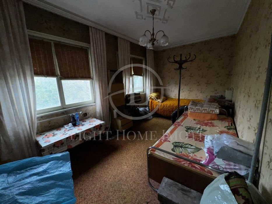 Продава се Тристаен апартамент в Пловдив, Тракия - 86 кв.м за 724 €/кв.м - Снимка #7