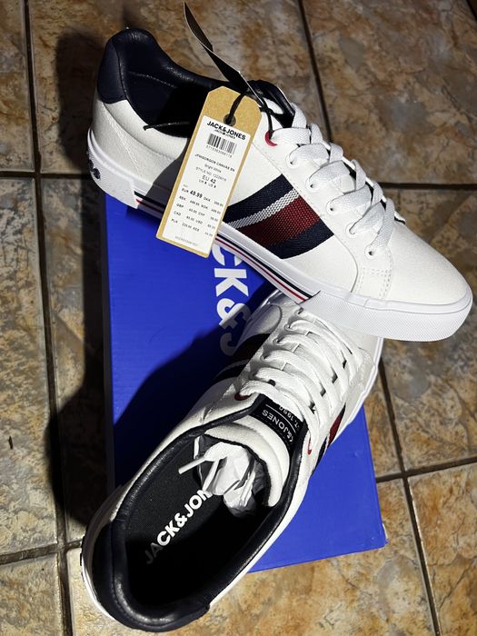 Adidasi jack & jones