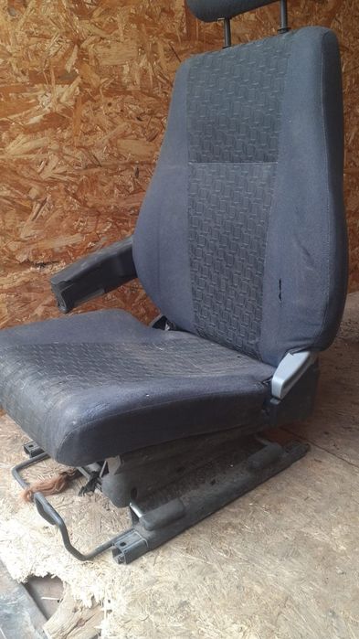 Продам сиденья от газели