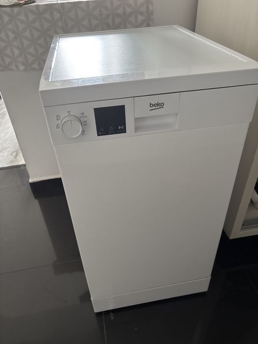 Masina de spalat vase Beko stare buna
