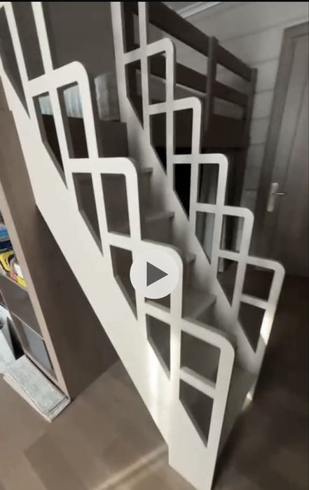 Двухярусная кровать