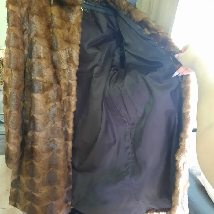 Продается норковая шуба