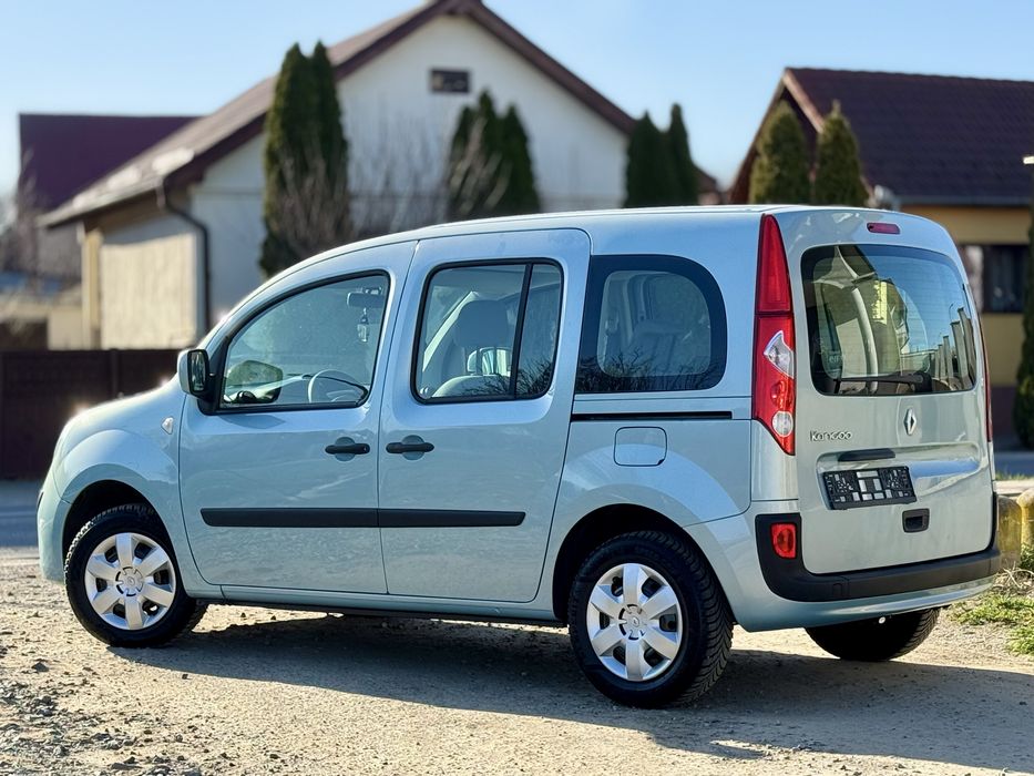 Renault Kangoo Privilege - 1.5dci 5 locuri / Klima - stare f buna
