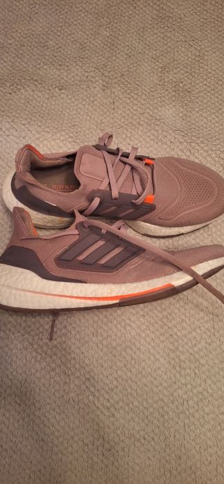 Adidas Ultraboost 22 Dama