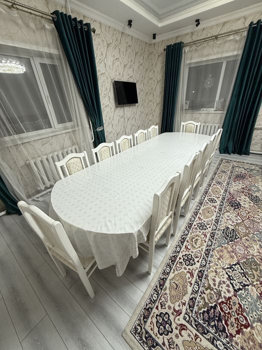 Продам стол со стульями 12шт