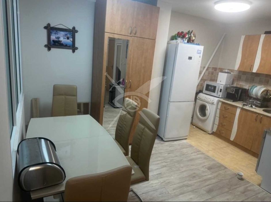 Продава се Тристаен апартамент в к.к. Слънчев бряг - 98 кв.м за 677 €/кв.м - Снимка #2