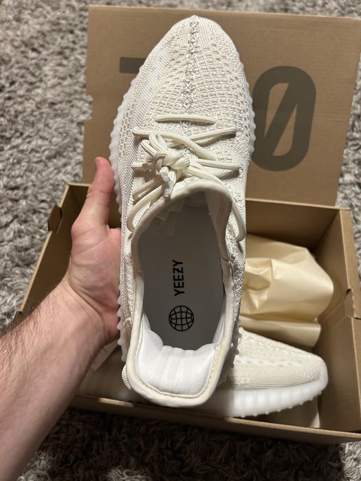 Adidas YEEZY Boost 350 V2 Bone