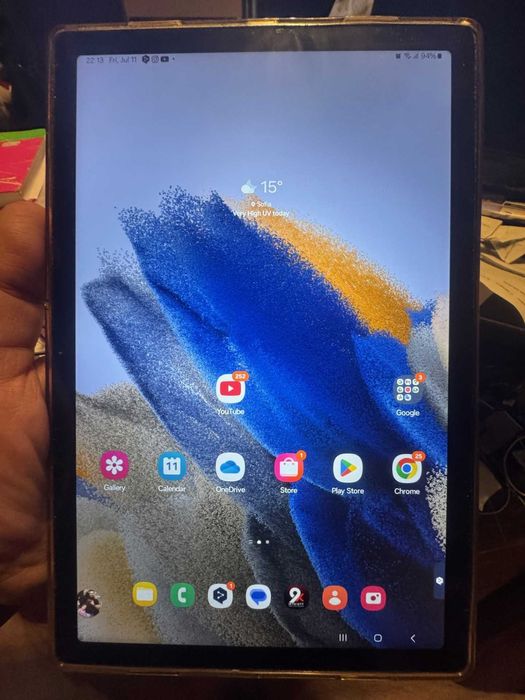 SAMSUNG TAB A8 4GB ram 64 gb 10.5''  LTE И BT клавиатура Logitech K480