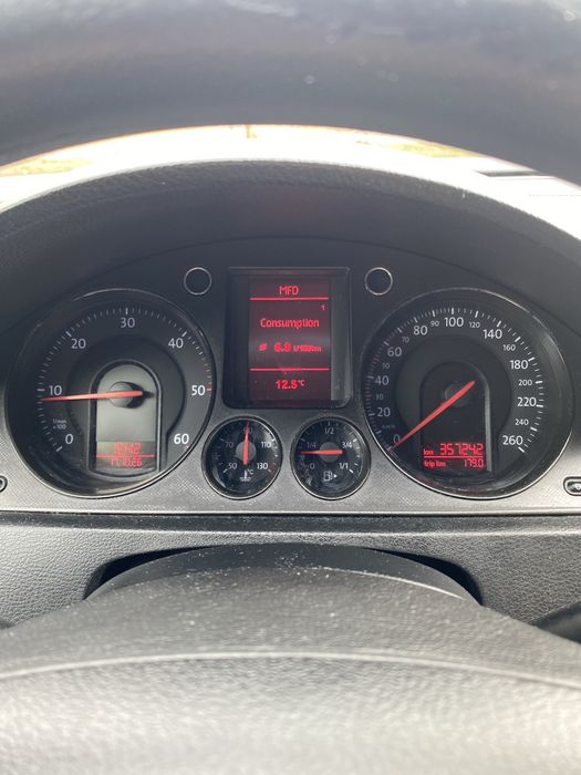 VOLKSWAGEN Passat 2007 — imagine 4