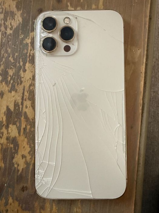 Rezervat- iPhone 12 Pro Max