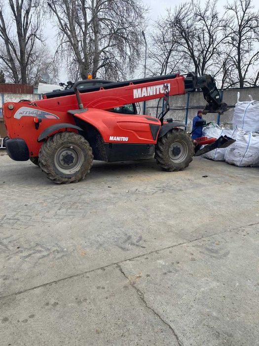 Servicii automacarale Galați – ridicări și manipulare utilaje | Rapid și profesionist