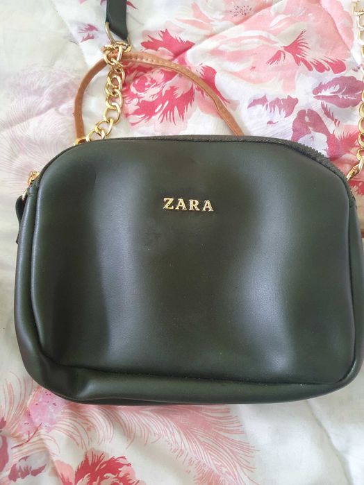 дамска чанта с регулируема дръжка