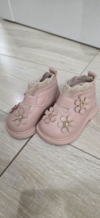 Комбинезон для девочки осень