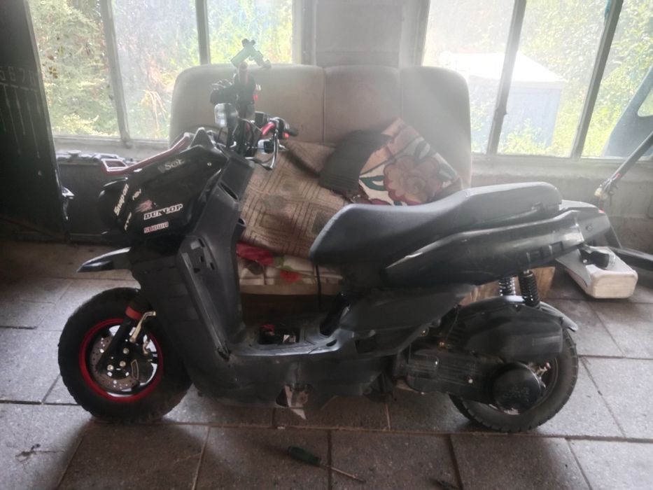 Танк про не но ходу матор Лия