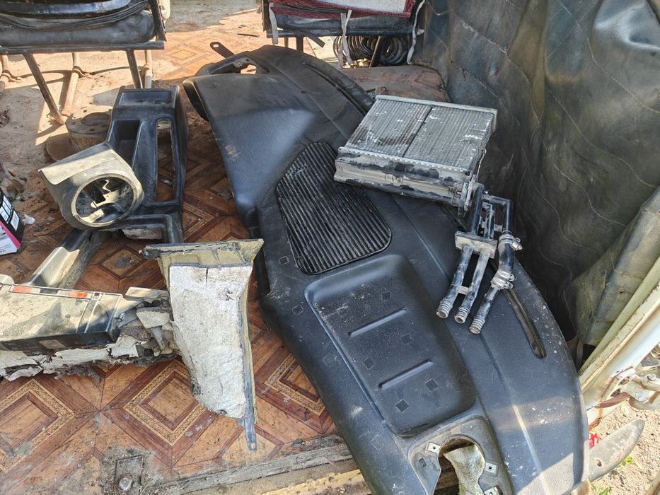 Запчасти на БМВ е34