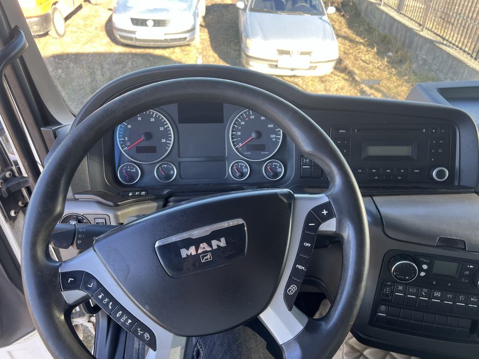 Vand MAN TGX 440 EEV si semiremorca cu racoante