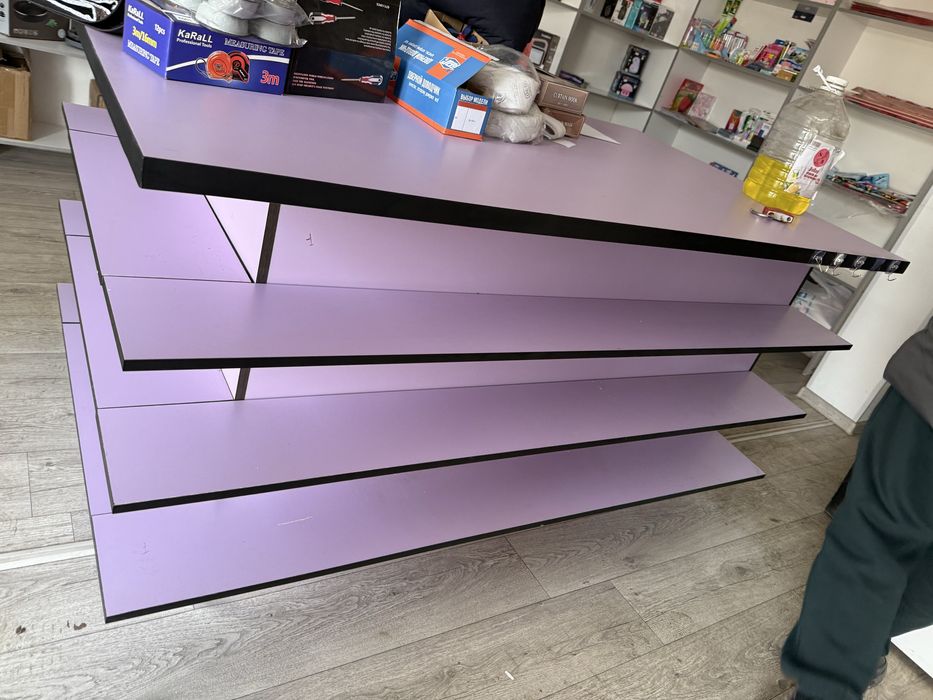 Полка в идеальном состоянии