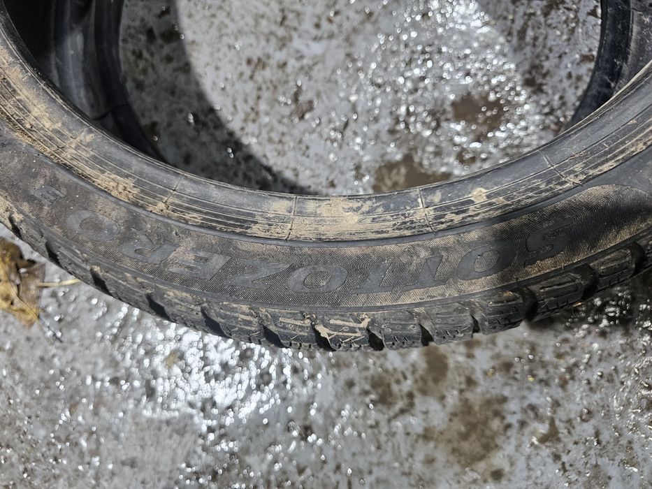 255 35R19 225 40R19 M+S Pirelli