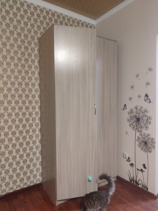 Шкаф, комод б/у в хорошем состоянии