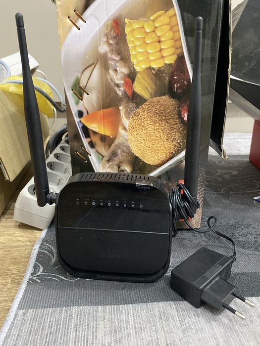 Продам wifi роутер D-link 2750u