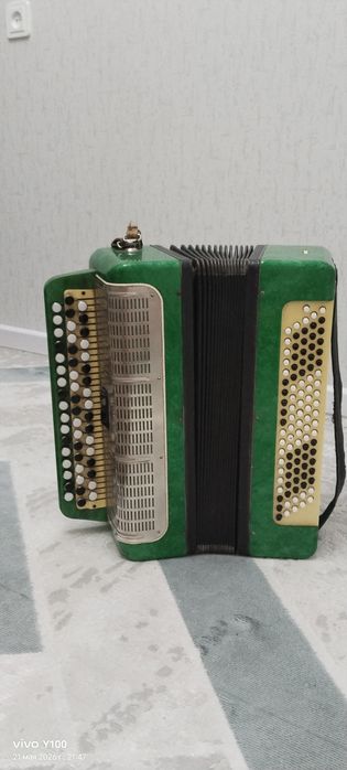 Баян аккордеон  продается