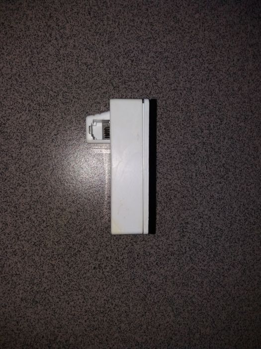 Телефонный адаптер - розетка "Пересвет"