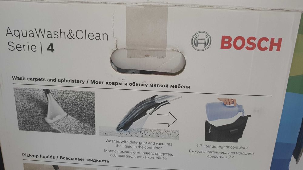 Bosch AquaWash&Clean Serie 4 2100W моюща прахосмукачка