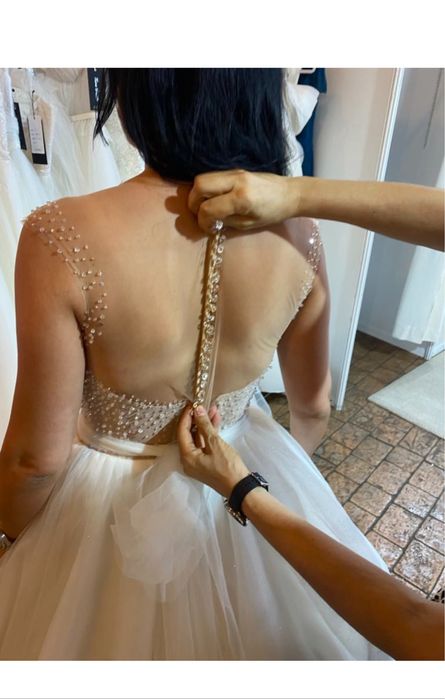 Vand Rochie Mireasa marca Team Bride + CADOU VOAL si CRINOLINA