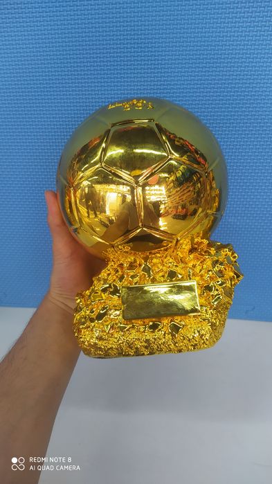 Статуэтки по футболу