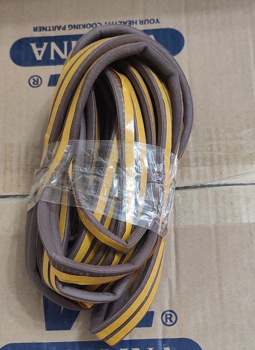 Резиновые подложки для двери