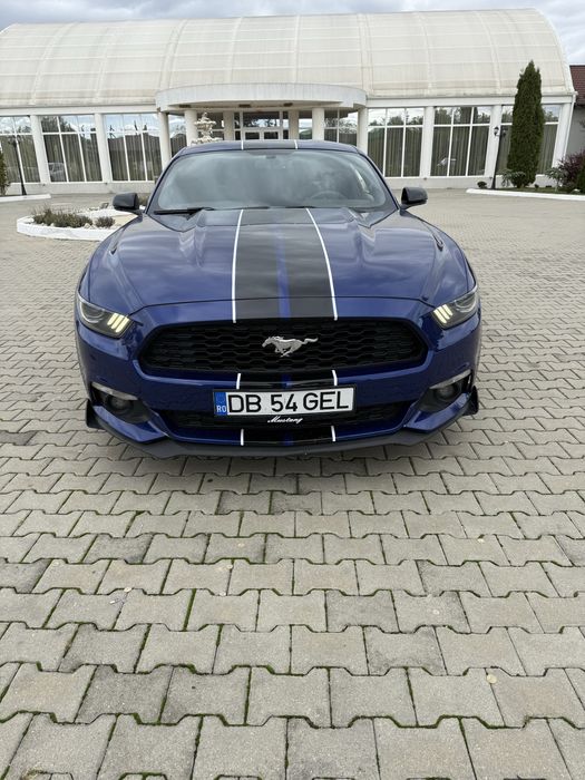 Ford Mustang 2.3 EcoBoost - 317 cp