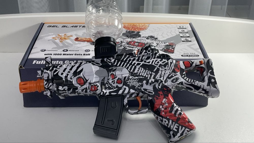 Игрушечная пушка Gel Blaster toy gun