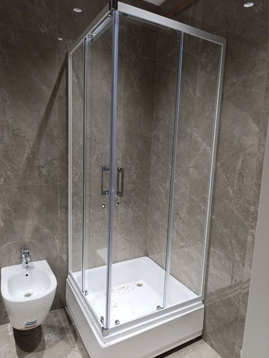 Dush kabinalara buyurtma asosida