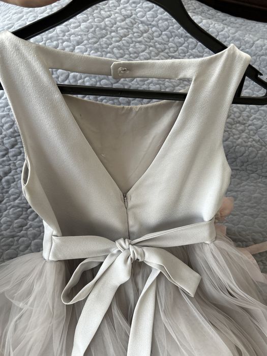 Нарядное платье