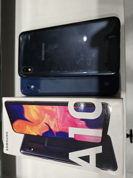 Телефон Самсунг А 10 черный