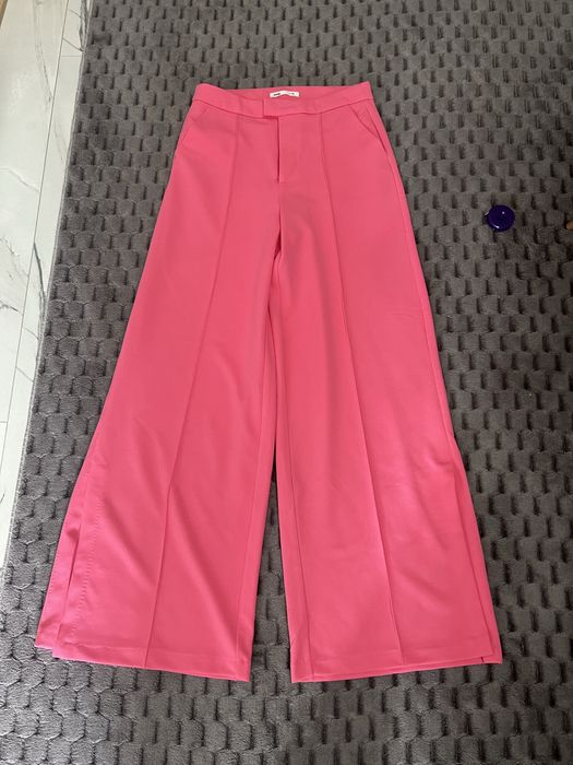 Панталони по 15€