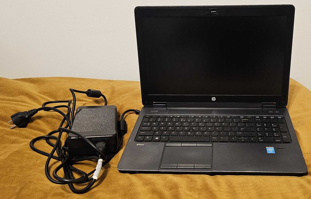 Laptop HP ZBook 15 - Intel i7-4700MQ, 8GB RAM, HDD 256GB+1000GB