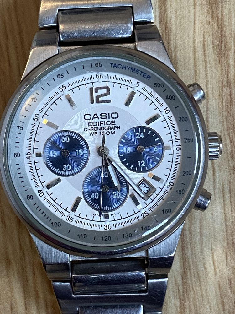 Ceas Casio Edifice Chronograph WR 100M Lazaret • OLX.ro