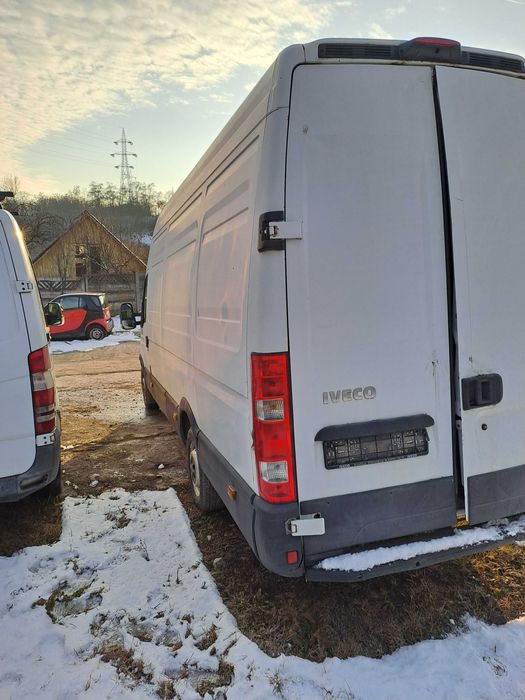 Dezmembrez Iveco daily mot 2.3hpi cutie semiautomata 2009