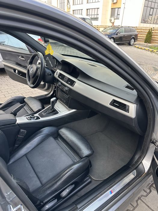 BMW Seria 3 2009 — imagine 5
