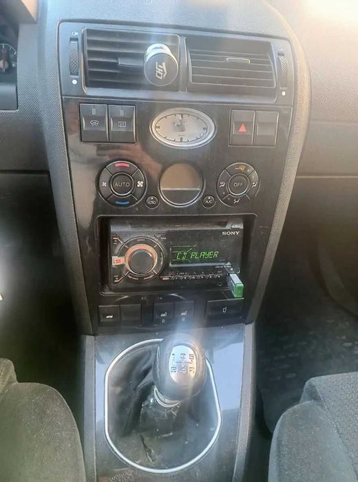 FORD Mondeo 2005 — imagine 4