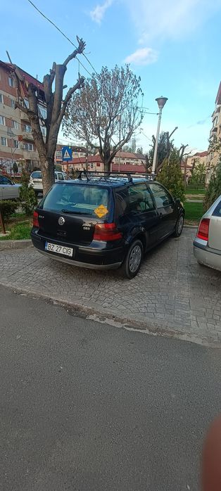 Volkswagen Golf 4 1.4 Benzină – 75 CP – AC – Întreținut – 1500€ Negociabil