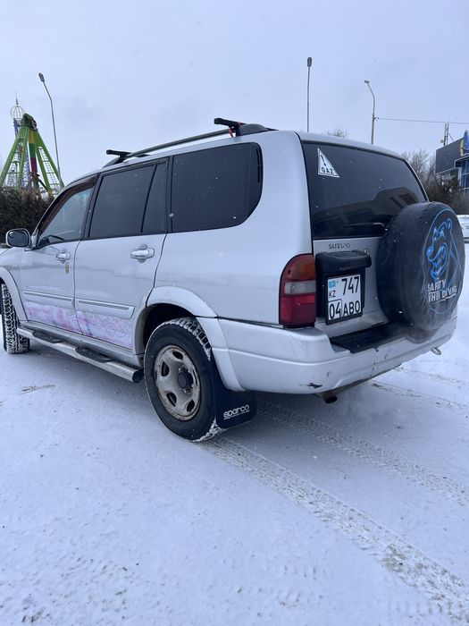 Продам Suziki Grand Vitara XL7